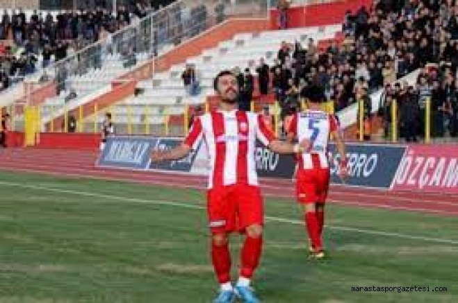 Göztepe, Kahramanmaraşspor’lu ile sözleşmesi 2 yıl daha uzattı.