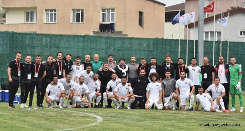 Kahramanmaraş’lı oyuncuların forma giydiği 2.lig Beyaz Grup şampiyonu Manisa FK rekor kırdı
