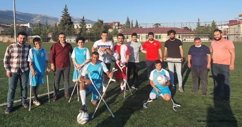 Ampute futbol takımına tatlı ikramında bulundular! 5 adet futbol topu hediye ettiler