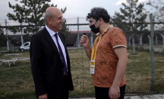 Ekrem Karaoğlan, Temennimiz 2 takımımızdan biri 3.lige çıksın