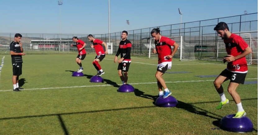 Kampa yeni katılan futbolcularla birlikte Yakup Ramazan Zorlu’da çalışmalarını sürdürdü