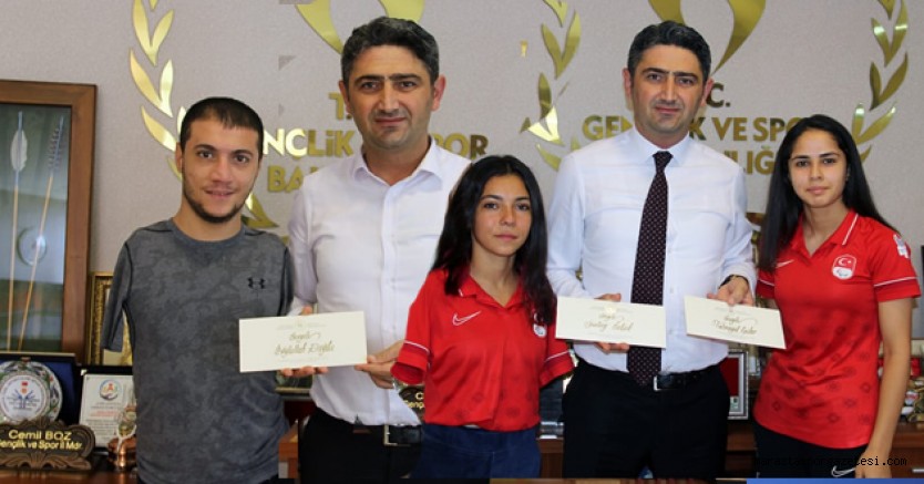 Bakan Kasapoğlu’ndan Kahramanmaraş’lı sporculara mektup