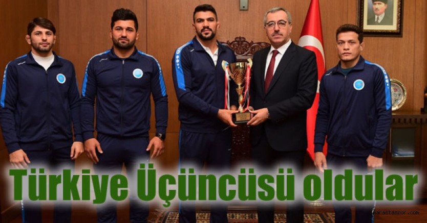 Şampiyon Pehlivanlardan Başkan Güngör’e Ziyaret