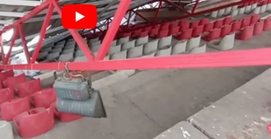 Batıpark Spor Kompleksi içerisinde, bulunan Stadın tribünü çöktü