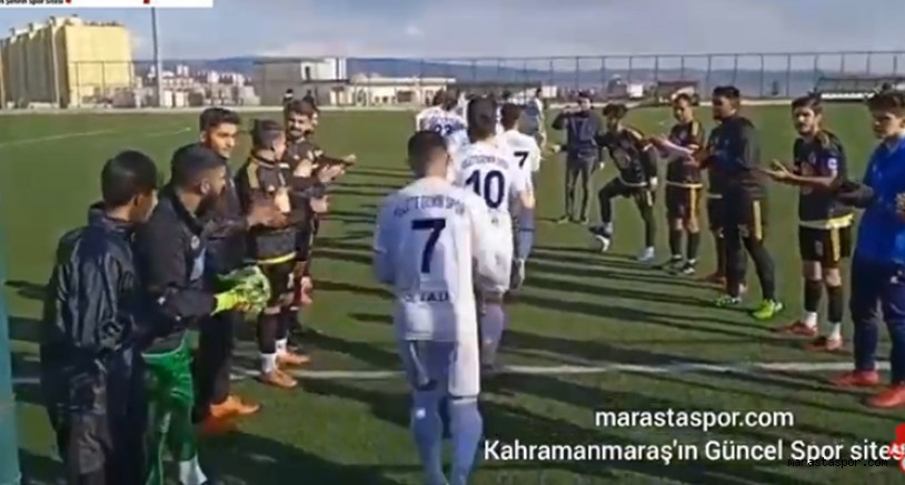 Kahramanmaraş’ta Lideri Sahaya girerken alkışladılar
