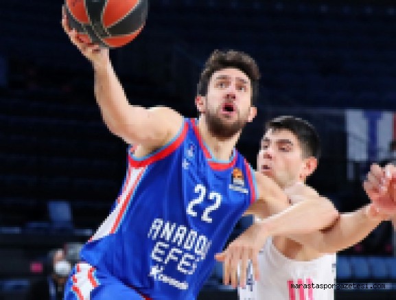 Baskonia – Anadolu Efes maçı canlı izle