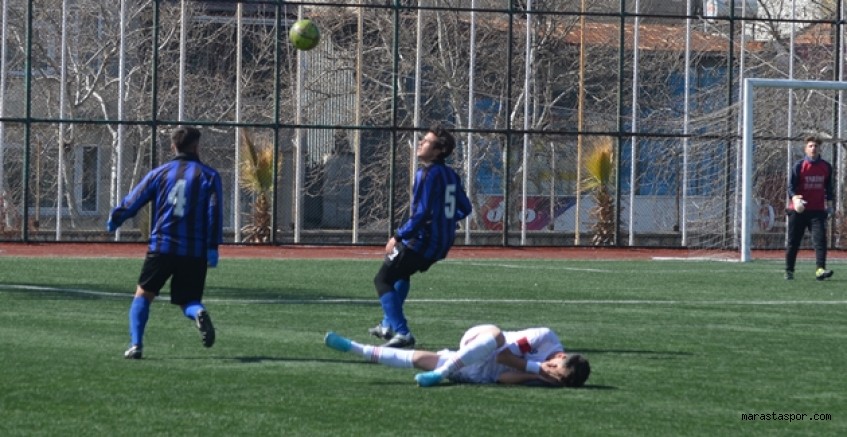 Uludazspor, maçın Hakemini Tebrik Etti