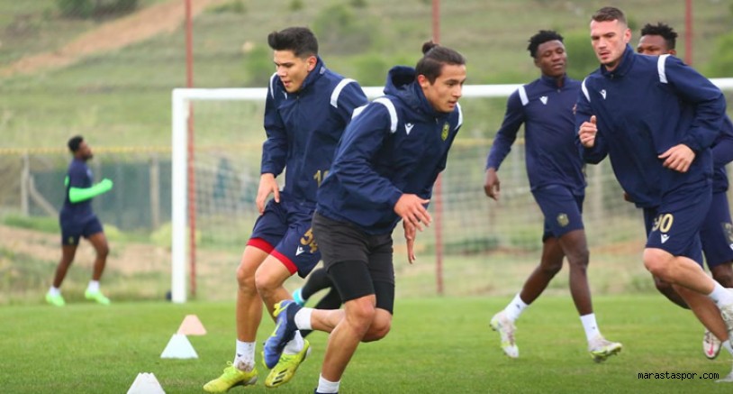 Kahramanmaraş’lı Halil İbrahim Atcı, Süper Lig ekibinin A takımı ile antrenmana çıktı