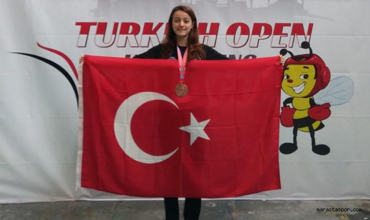 Şehri Yavuz, 9. kez Dünya Şampiyonu oldu