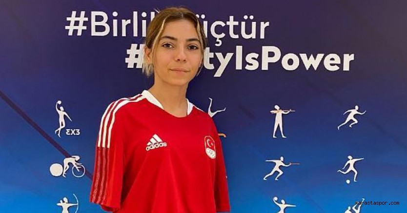 Kahramanmaraş’lı Sevilay Kürsüye yine çıktı! İkinci günde madalyayı aldı
