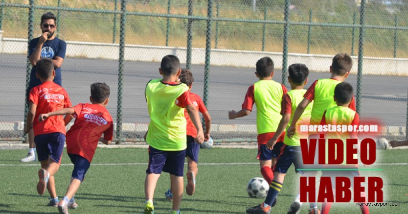 Turuncu Futbol okulu çalışmalarını sürdürüyor