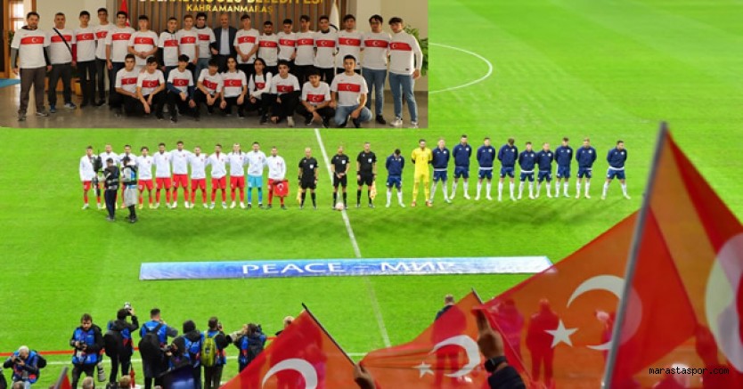 Başkan Okay, Gençlere Milli Maç Heyecanı Yaşattı