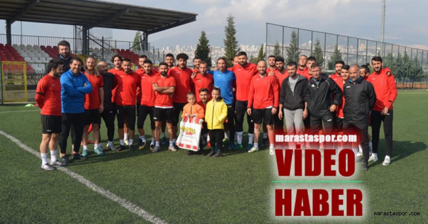 Kahramanmaraş İstiklaspor’lu Futbolcular minik kız çocuğu Zeliha’yı amaliyat ettirdi