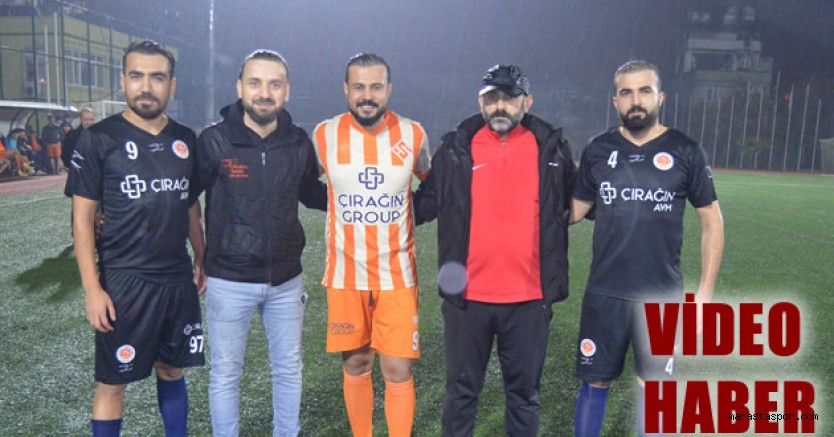 Ali Çırak, Sponsor olduğu Köyünün takımlarıyla dostluk maçı için sahaya çıktı