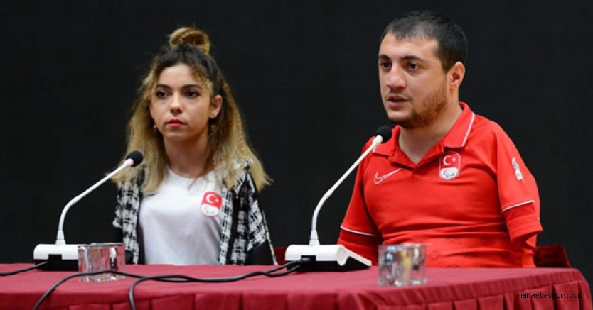 Milli Yüzücüler Sevilay Öztürk ve Beytullah Eroğlu KSÜ’de Gençlerle Buluştu