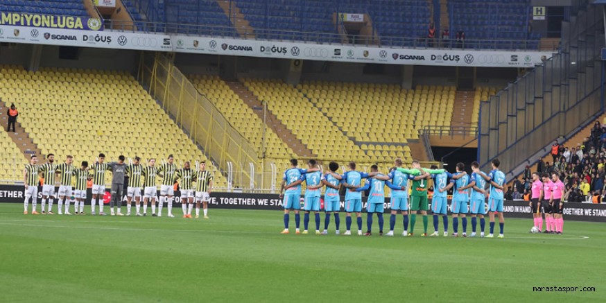 Fenerbahçe, geliri afet bölgesine bağışlanacak özel maçta Zenit’i ağırladı