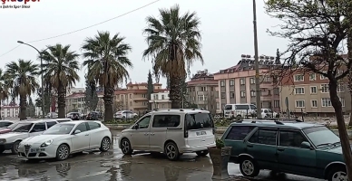 Kahramanmaraş Müftülük meydanını depremin 58.gününde görüntüledik.