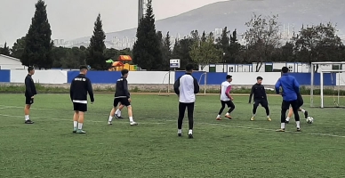 Kurtuluş 1920 SK   U18 takımı toplanıp ilk antrenmanı yaptı