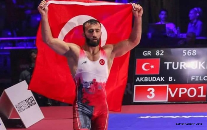 Burhan Akbudak, depremzedeler için güreşeceğim demişti Avrupa Şampiyonu oldu