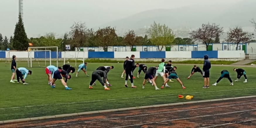 Yağmur altında U16 Türkiye Şampiyonası hazırlıklarını sürdürdüler