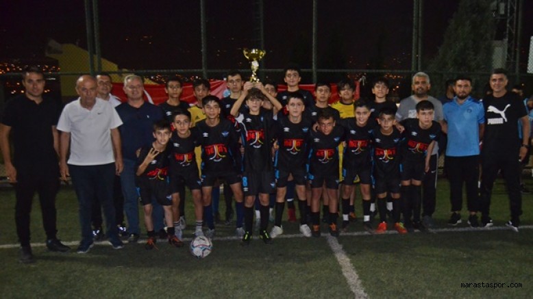 Zafer Kupası Futbol Turnuvası: Şampiyon Helete Demirspor