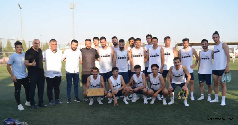 Birlik ve Dayanışma: Kurtuluşspor’a Tatlı İkram
