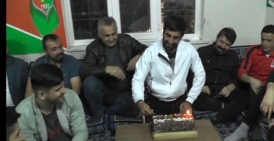 Bertizspor’da Yunus Emre Yılmaz’ın Doğum Günü Coşkusu: Hep Birlikte Kutlandı!
