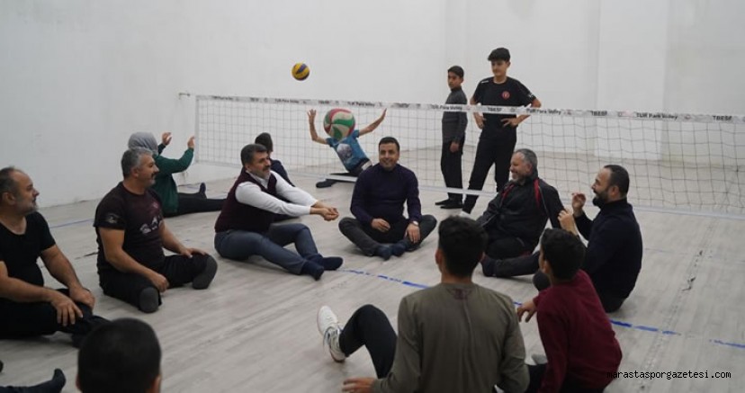 Milletvekili Debgici, Onikişubat Nf Spor Antrenmanlarında Hem Voleybol Oynadı Hem de Moral Verici Sohbetiyle Dikkat Çekti!