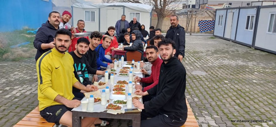 Kahramanmaraş Kurtuluşspor’a Moral Ziyareti: Yahya Vursavuş’tan Kebap İkramı