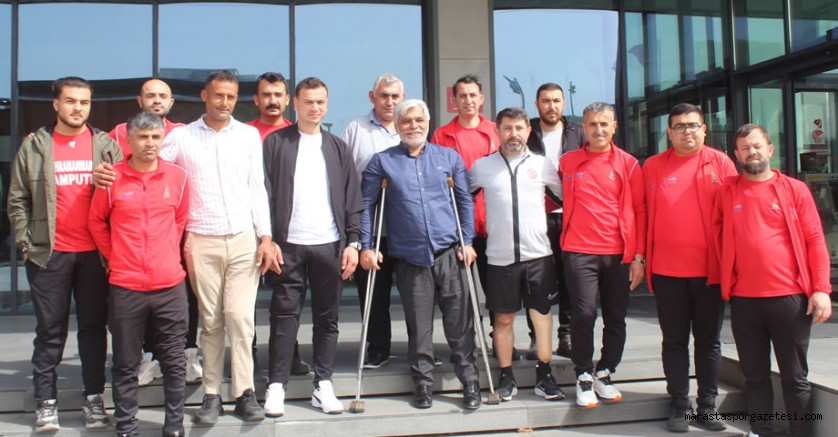 Kahramanmaraş Ampute Takımı, Milli Takım Kampını Ziyaret Etti