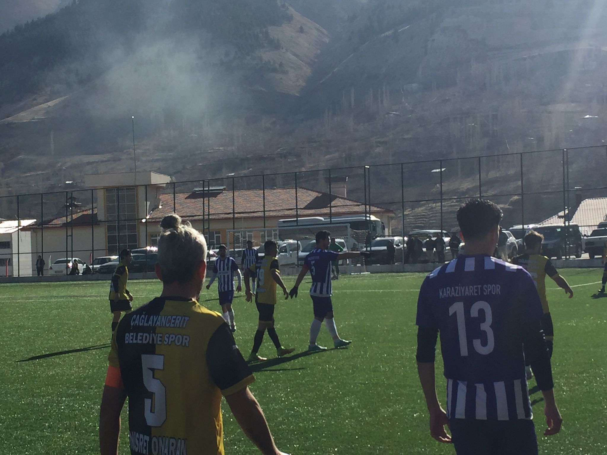 Çağlayancerit Belediyespor ve Karaziyaretspor Yenişemedi
