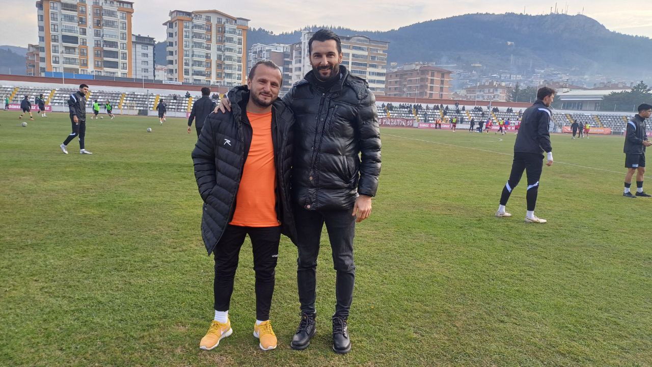 Eski Takım Arkadaşları Rakip Oldu: Kahramanmaraşspor’da Duygusal Anlar