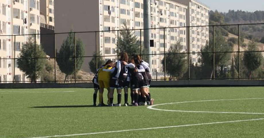 Kahramanmaraş Anadolu Spor, Kılıçaslan Yıldızspor’a 5-4 Mağlup Oldu
