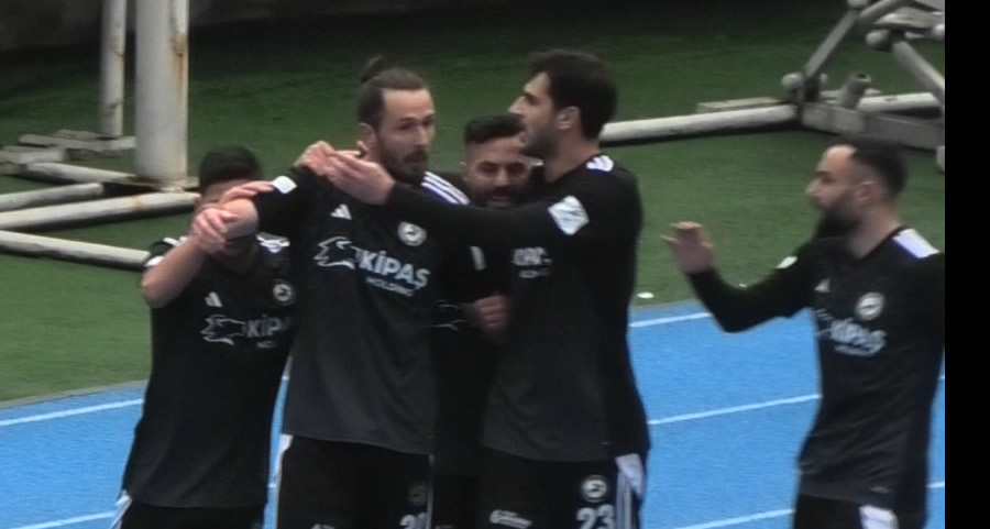 Aykut Çift, çıktığı 4 maçta 5 gol kaydederek etkili performansını sürdürdü