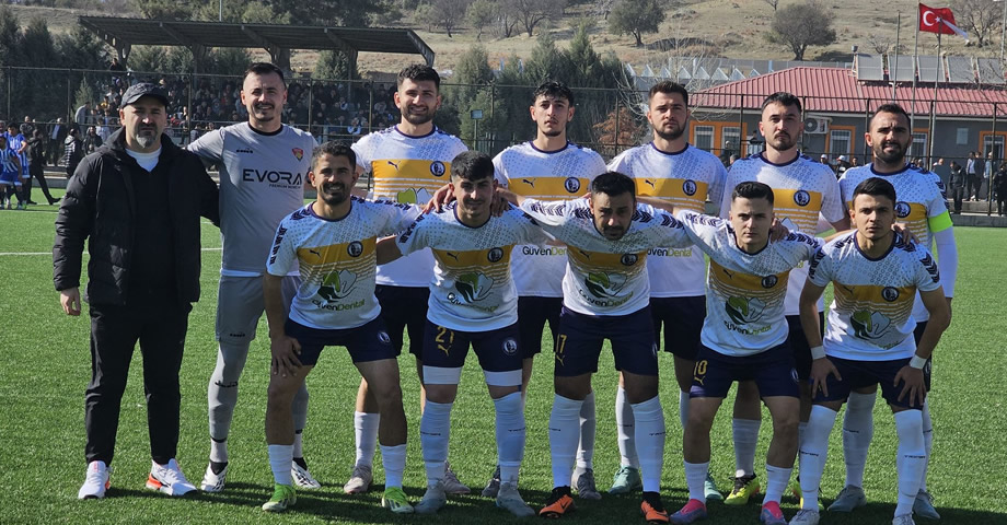 Cristal FK, Play-Off’a 3 Puanla Başladı