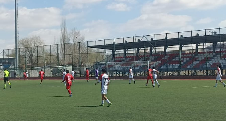 Elbistanspor, Sivas Dört Eylül Futbol’a Mağlup Oldu