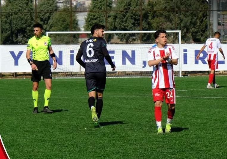 Kahramanmaraş İstiklalspor – Denizlispor maçında 4 gol çıktı