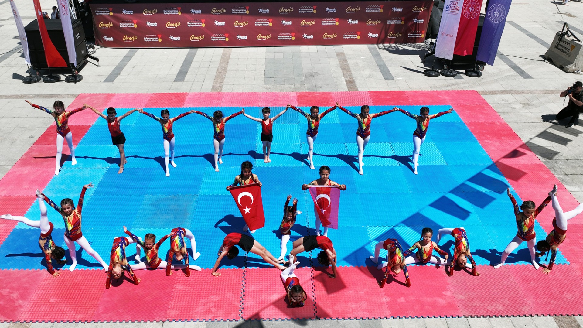 Atatürk’ü Anma, Gençlik ve Spor Bayramı Büyük Bir Coşkuyla Kutlandı
