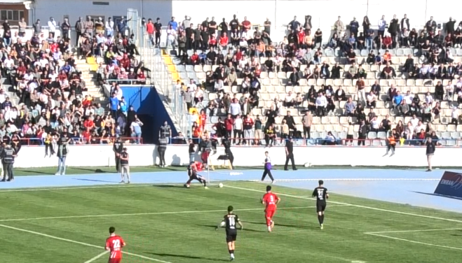 Kahramanmaraş İstiklalspor, Kırıkkale FK Maçında Yediği 2. Gol Öncesi Faul Bekledi; Hakem ‘Devam’ Dedi”