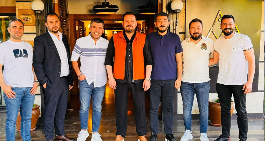 Ahmet Gaffar Akarca ve yönetim kurulu, Kırıkkale FK Başkanı Adnan Duman’ı ziyaret etti.