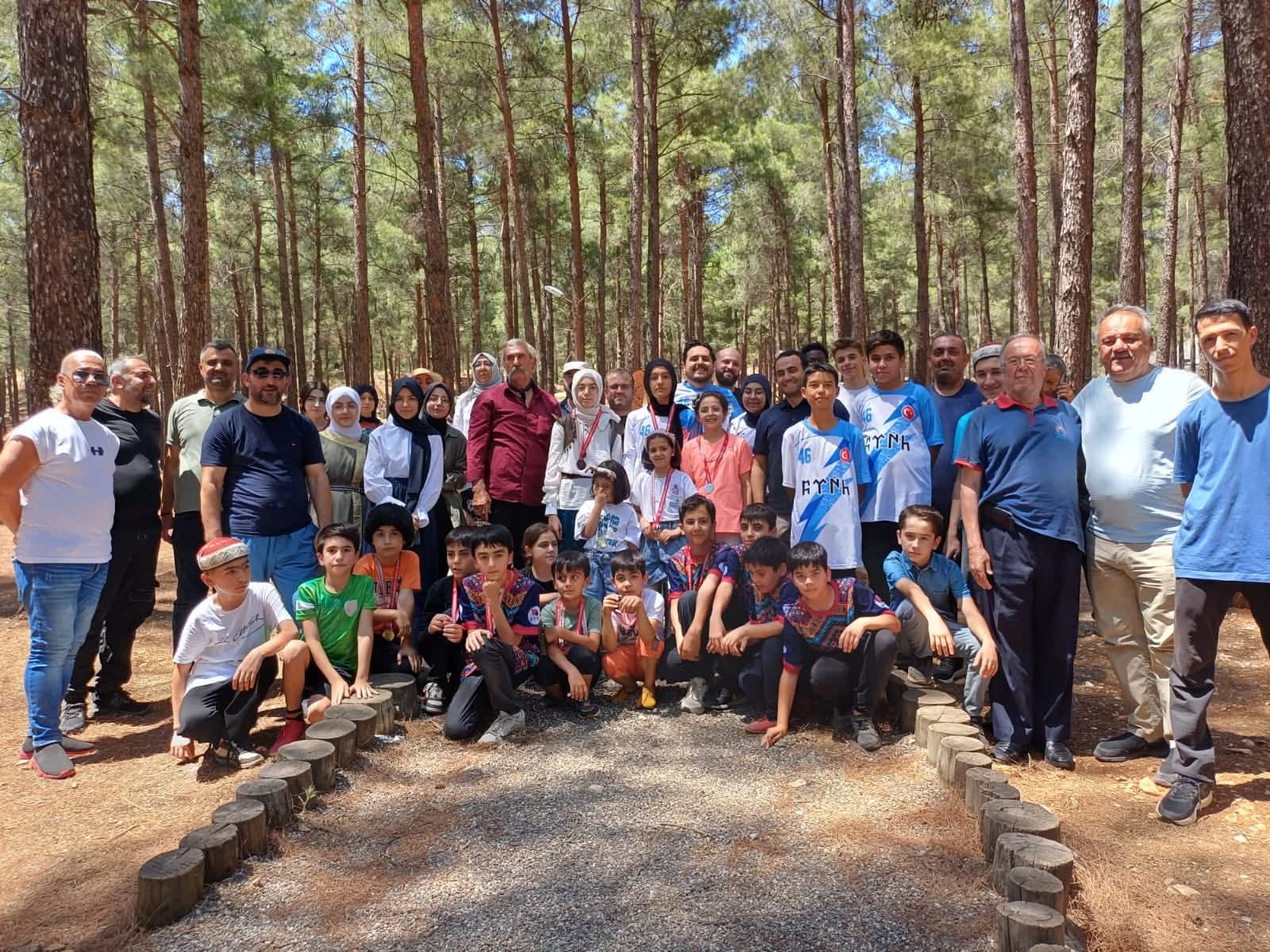 Arslanbey’de Okçuluk Heyecanı! Başkan Hanifi Toptaş’tan Sporculara Destek