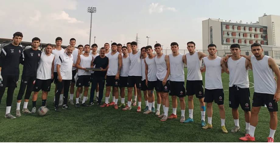 Mehmet Dolma’dan Efsane Kahramanmaraşspor’a Tatlı İkramı