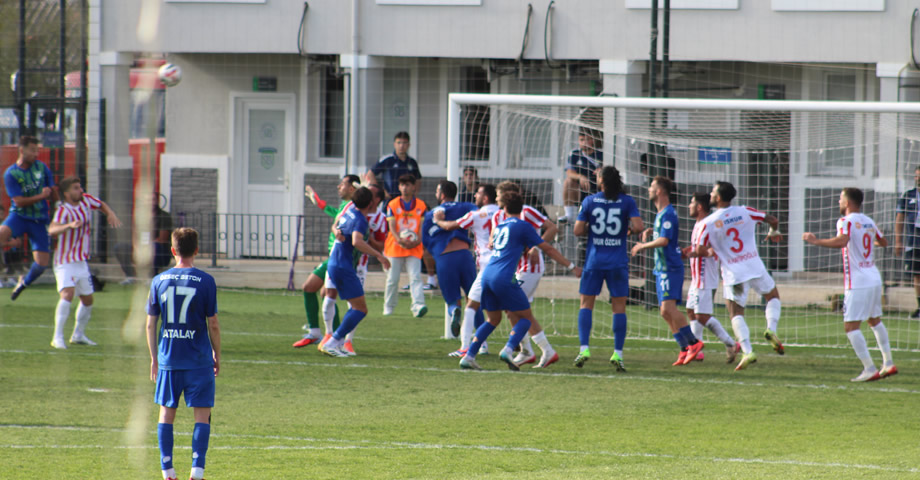 Kahramanmaraş İstiklalspor, deplasmanda Arnavutköy Belediyesi’ni mağlup etti! Attığı goller için tıkla izle