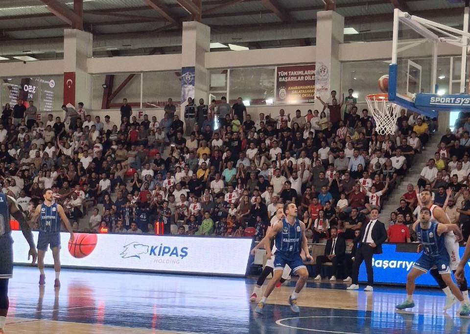Kipaş İstiklal Basketbol, Kocaeli Büyükşehir Belediye Kağıtspor Maçından Öne Çıkan Görüntüler!