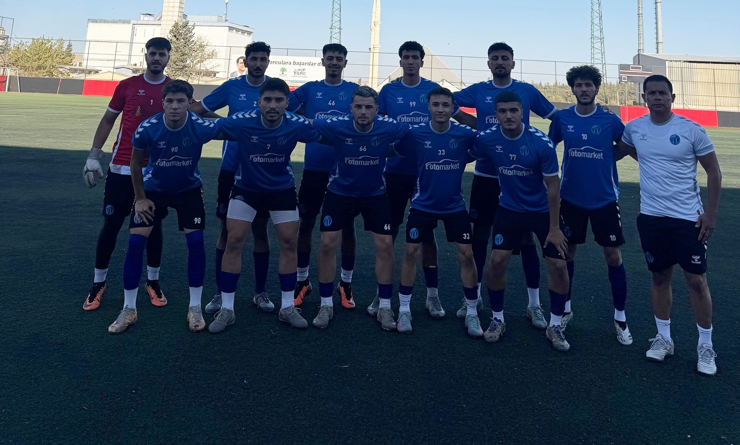 Onikişubat İdmanyurduspor Şehitkamil Belediyespor ile deplasmanda hazırlık maçı oynadı
