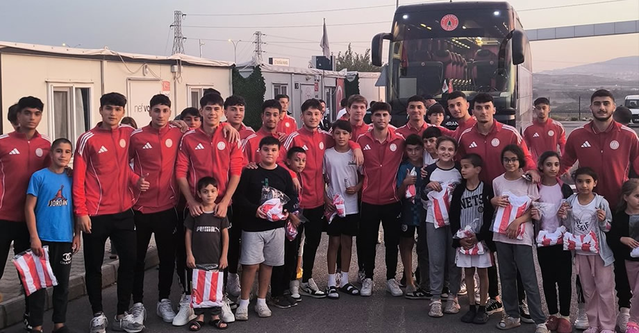 Ümraniyespor’dan Anlamlı Ziyaret: Kahramanmaraş’ta Depremzedelere Moral Oldular