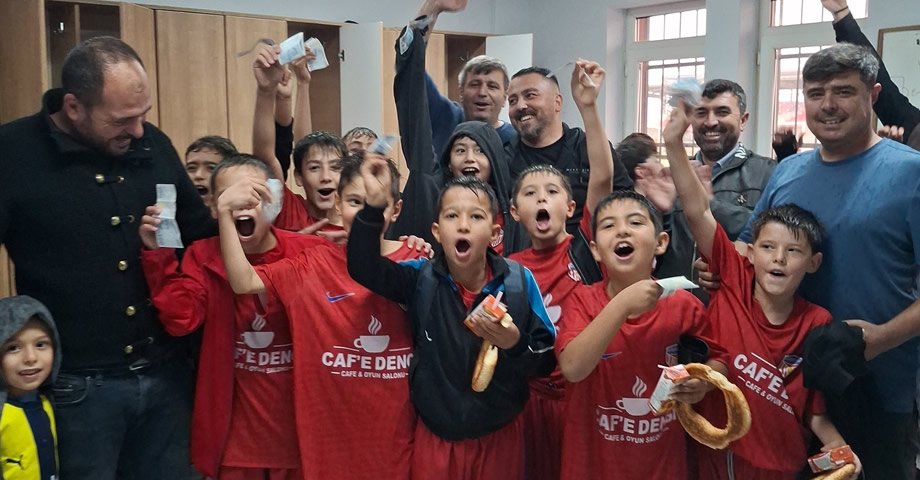 Kahramanmaraş Kurtuluşspor’dan U12 Takımına Galibiyet Primi