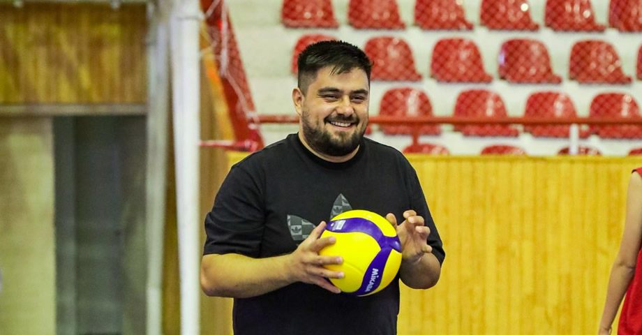 Burak Akdemir, Bir Sporcusunu Evine Bırakıp Dönerken Trafik Kazasında Hayatını Kaybetti