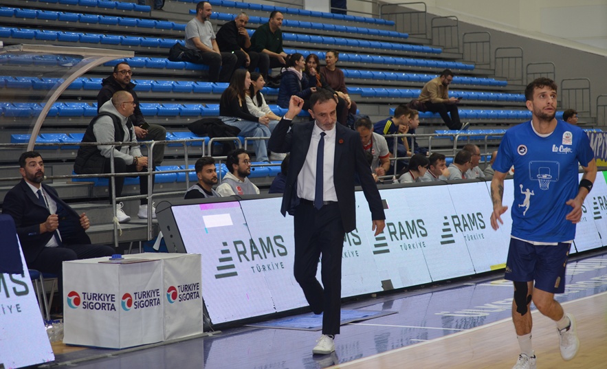 Kipaş İstiklal Basketbol’dan Levent Demirci açıklaması: “Bu şehir, bu arma ve bu camia seni şampiyon bir koç olarak daima saygıyla hatırlayacak”