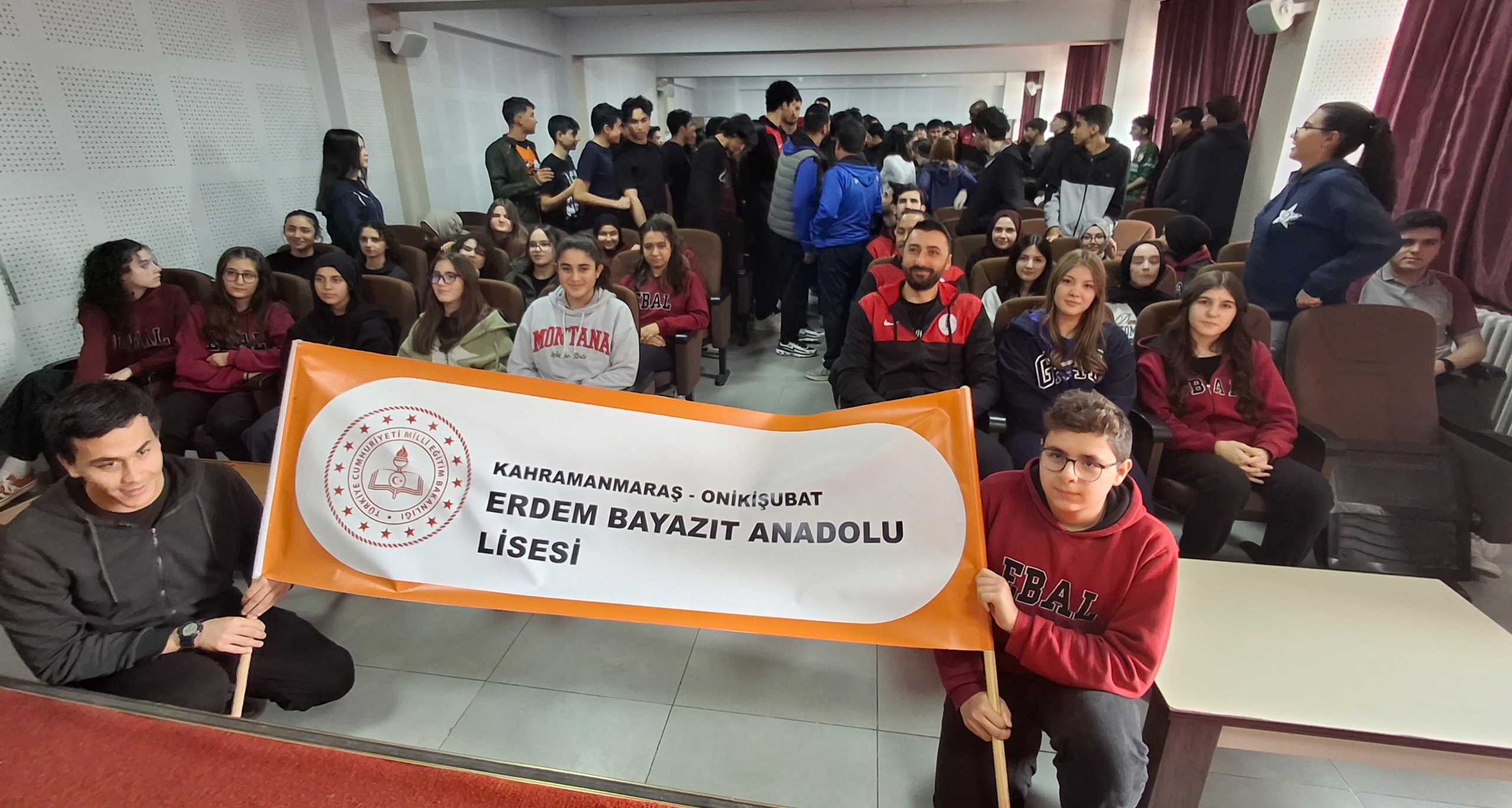 Namağlup Lider Onikişubat Belediyespor, Erdem Beyazıt Anadolu Lisesi’nde